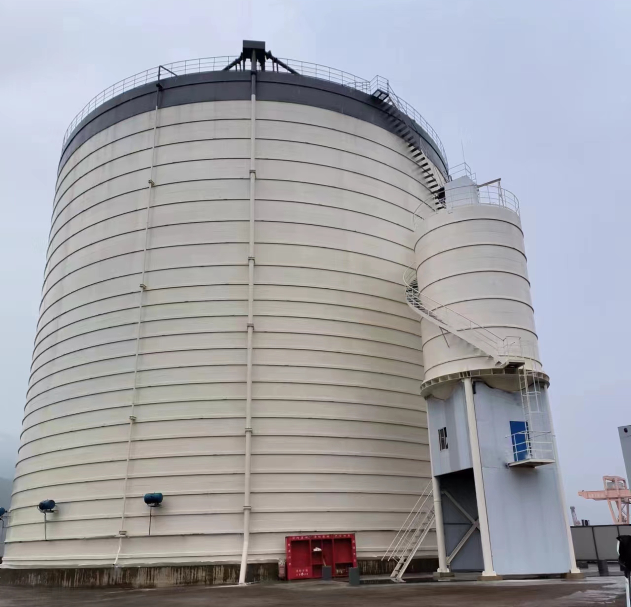 中和镇10万吨水泥钢板库